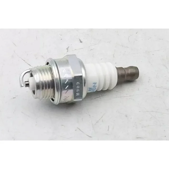 #64 SPARK PLUG BPMR 7A FOR DEDRA PETROL CUTTER DED8835