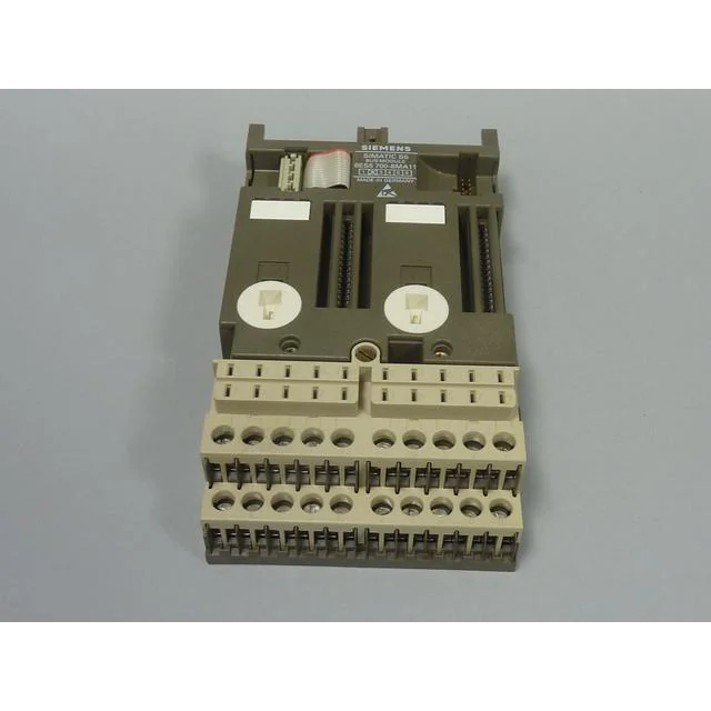 6ES5700-8MA11 Siemens - Used