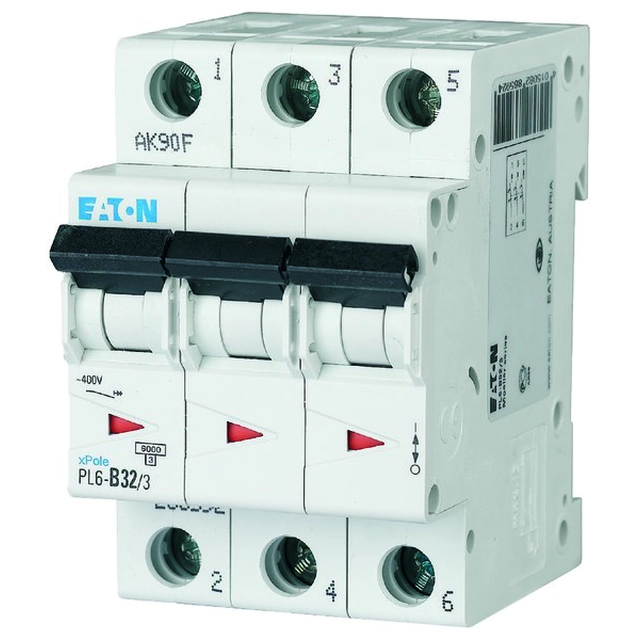 Circuit breaker 6kA PL6-D32/3