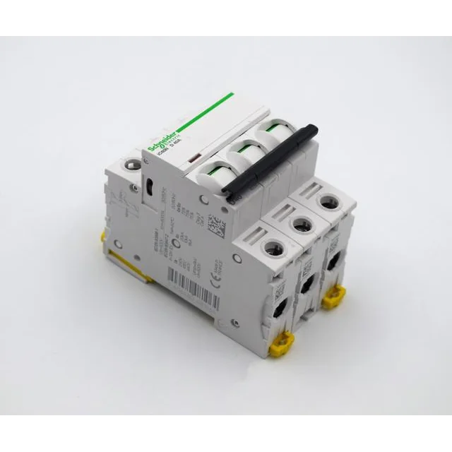 A9F75340 Schneider Electric - Folosit