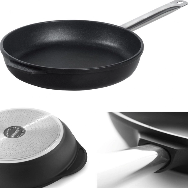 Profi Line induction frying pan made of cast aluminum coated with titanium diam.280 mm - Hendi 629253