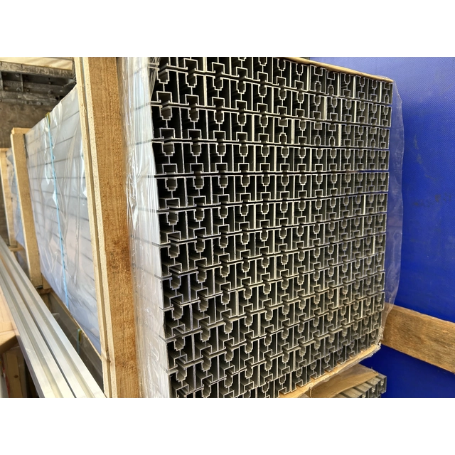 Aluminiumsprofil 4,40 monteringsmåler af PV (fotovoltaiske paneler) monteringselementer 40x40x4400