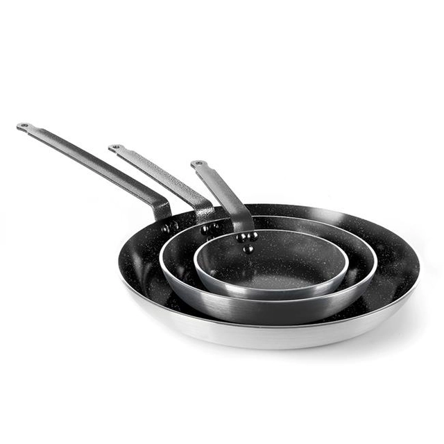 Aluminum frying pan with nanoceramic non-stick coating. 200 mm