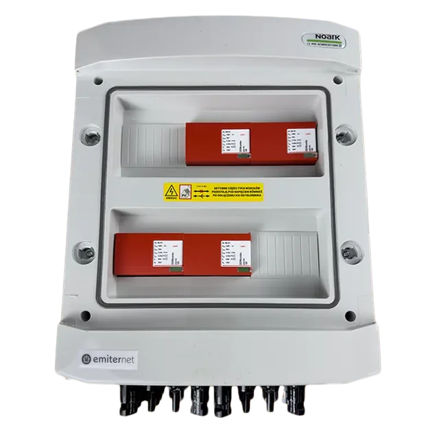 Aparamenta de CC, IP65, Descargadores de sobretensiones de CC Dehn 1000V tipo 1+2, 8x Cadena fotovoltaica, 4x MPPT