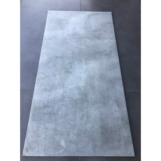 Architekturbeton, große Betonplatten 120x60