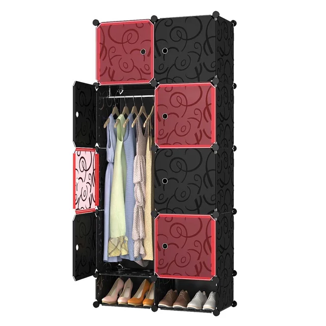 Armoire en plastique avec piles, rouge et noir