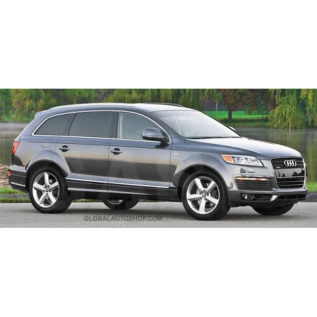 Audi Q7 - CHROME juostos ant dekoratyvinių chromuotų šoninių durų