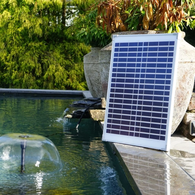 Bomba para fuente de jardín Ubbink SolarMax 1000 con panel solar