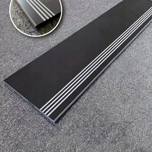 Carrelage escalier graphite 100x30 antidérapant