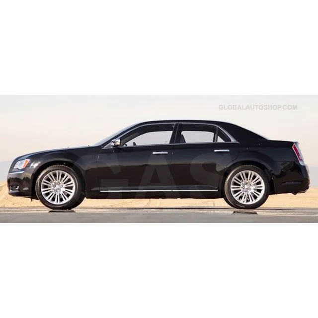 Chrysler 300 - CHROME strips op decoratieve chromen zijdeuren