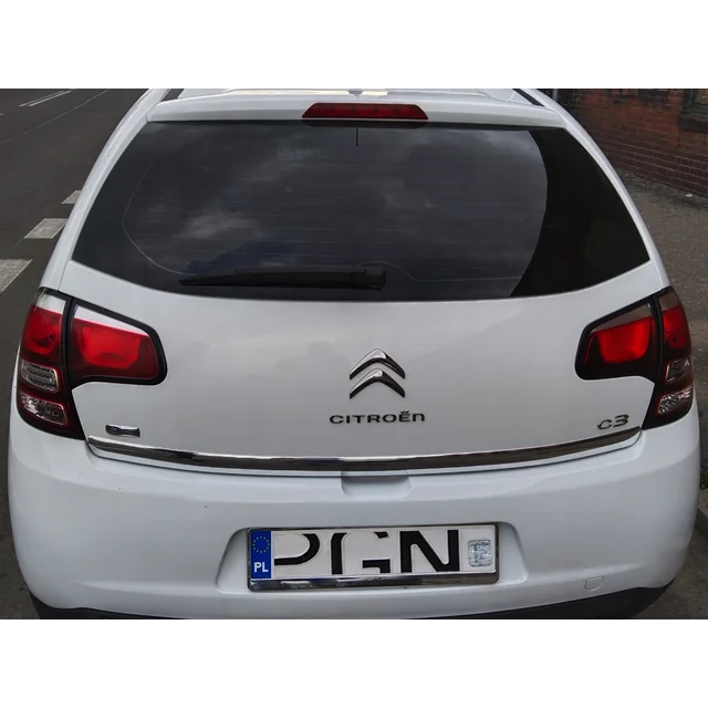 Citroen C3 II 08- BANĂ CROMĂ pe trapa 45MM