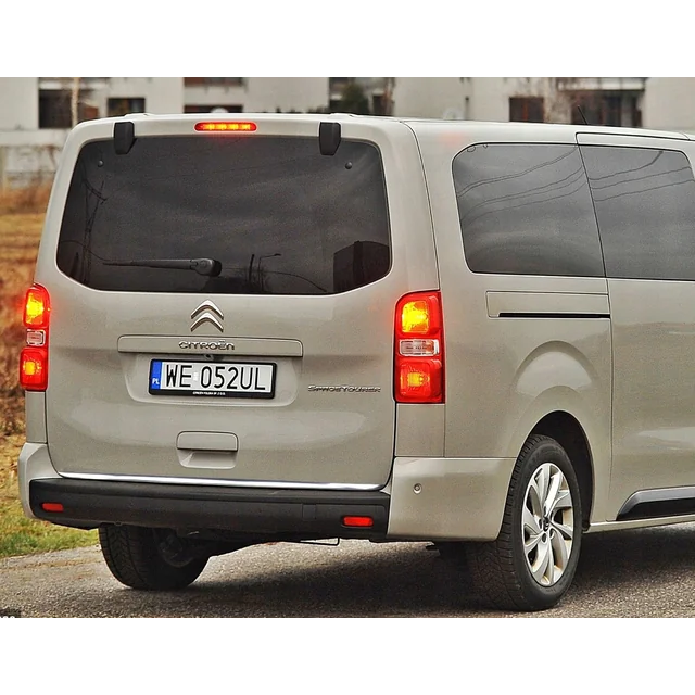 Citroen C4 SPACETOURER 2019+ BANDA CROMADA en el portón trasero