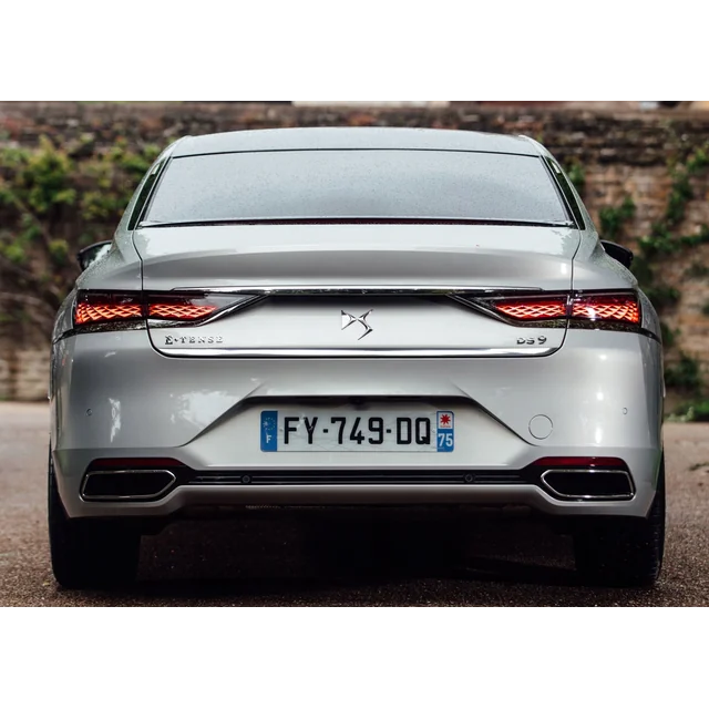 Citroen DS9 DS 9 - BANĂ CROMATĂ pe capacul portbagajului