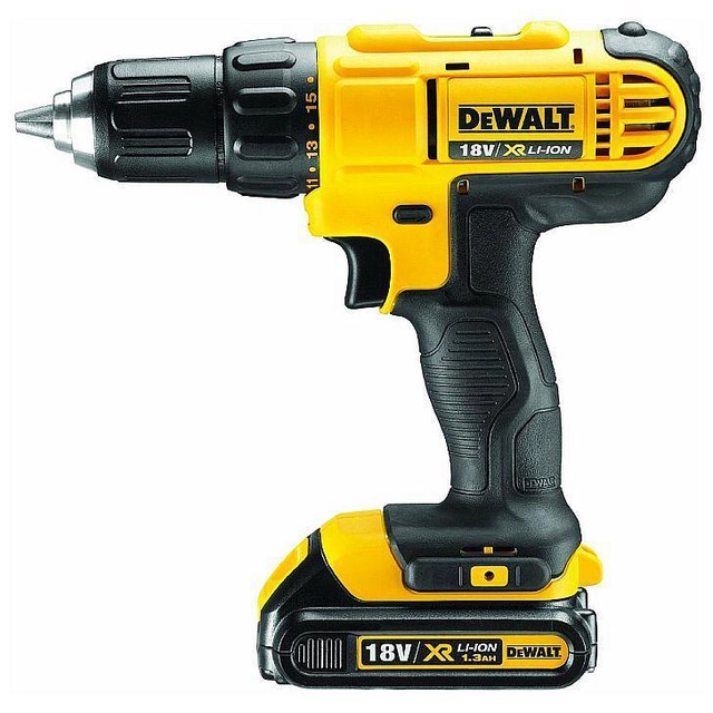 Dewalt drill/driver DCD771C2 18 V 2 x battery 1.3 Ah