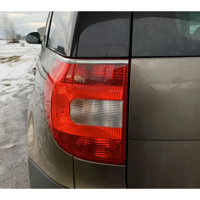 Dodge Grand Caravan, Journey - chromuotų atšvaitų juostelių rinkinys