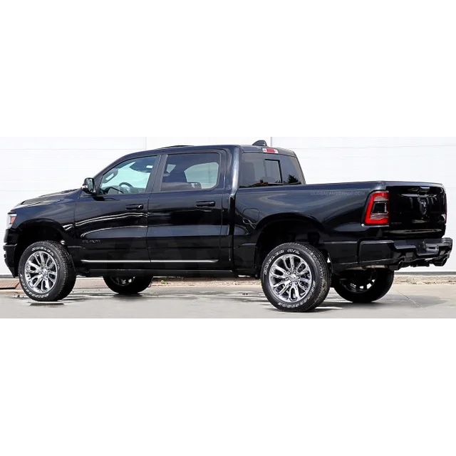 DODGE RAM 1500 New - Listwy CHROM na drzwi boczne dekoracyjne chromowane