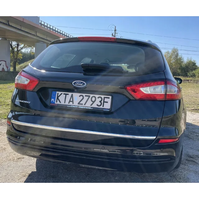 Ford Mondeo Mk4 IV Kombi CHROME pás na poklopu nahoře