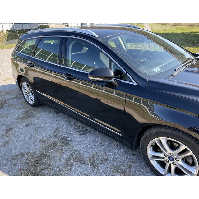 Ford Mondeo Mk5 - CHROME SIDE DOOR strips