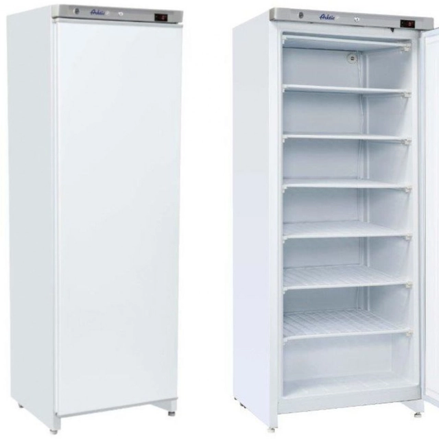 Freezing cabinet 1-drzwiowa steel, capacity 600 l from -23 to -18C 436 W Budget Line - Hendi 236109