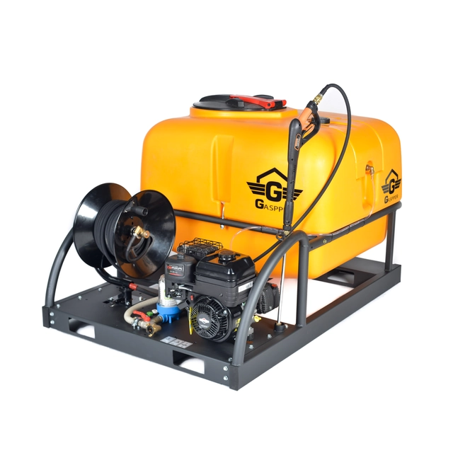 High pressure cleaner with GP500 tank with Honda engine