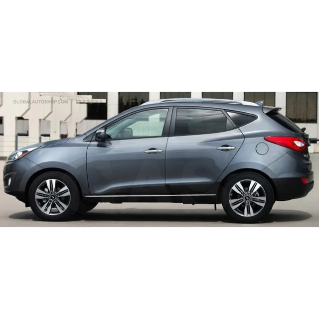 HYUNDAI TUCSON - CHROME juostos ant dekoratyvinių chromuotų šoninių durų