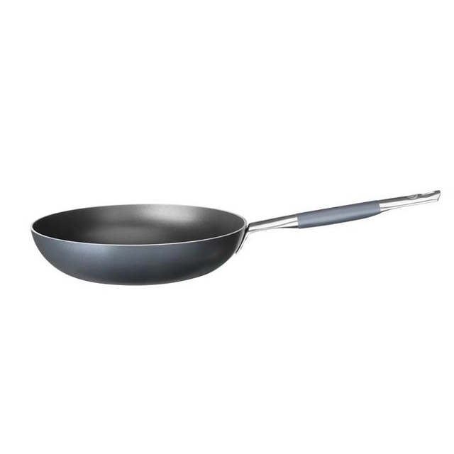 Impressive frying pan with 360 mm double non-stick coating