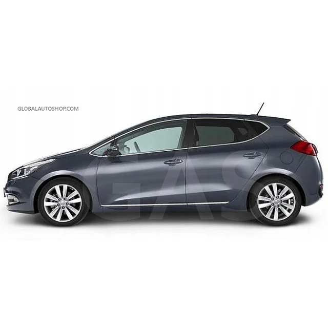 KIA FORTE 5-Door - Bandes CHROMÉES sur portes latérales décoratives chromées