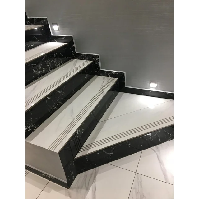 MARBRE POUR ESCALIER - bande de roulement 100x30 HAUTE BRILLANCE