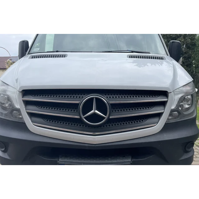 Mercedes Benz SPRINTER W906 - CHROME GRILL strips 5