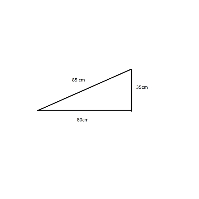 Montavimo trikampis - elementų rinkinys, kurį reikia padaryti.Pasvirimo kampas 23 laipsnių, plokštės horizontalios