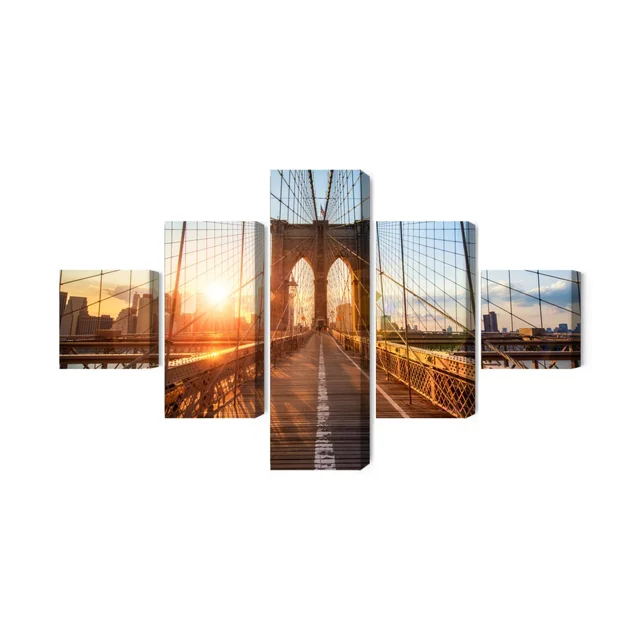 Multi-part image of the Brooklyn Bridge in New York