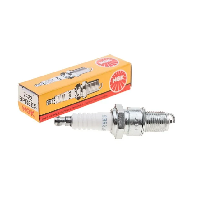 NGK spark plug BPR5ES Honda models GXV, Rato RV340 7422