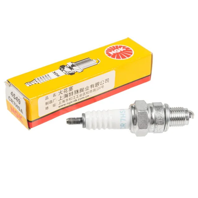 NGK spark plug CR7HSA scooter 4-suwowy