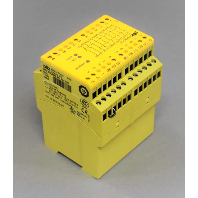 PNOZ X10 24VAC 6n/o 4n/c 3LED Pilz — lietots