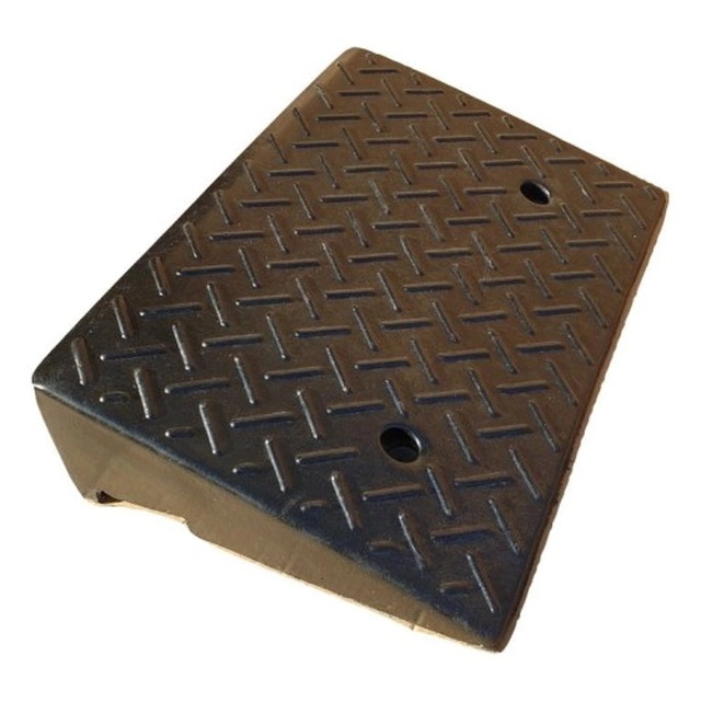 Rubber curb ramp driveway 11cm PR-11