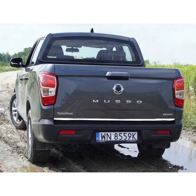 Ssangyong Musso 2018+ bandă CROMĂ pe trapă