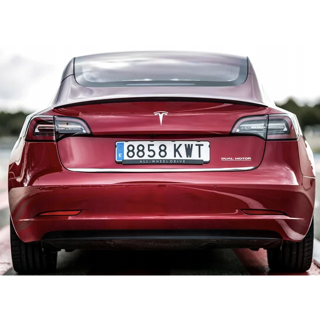 Tesla Model 3 - 2017+ bande CHROME sur la trappe