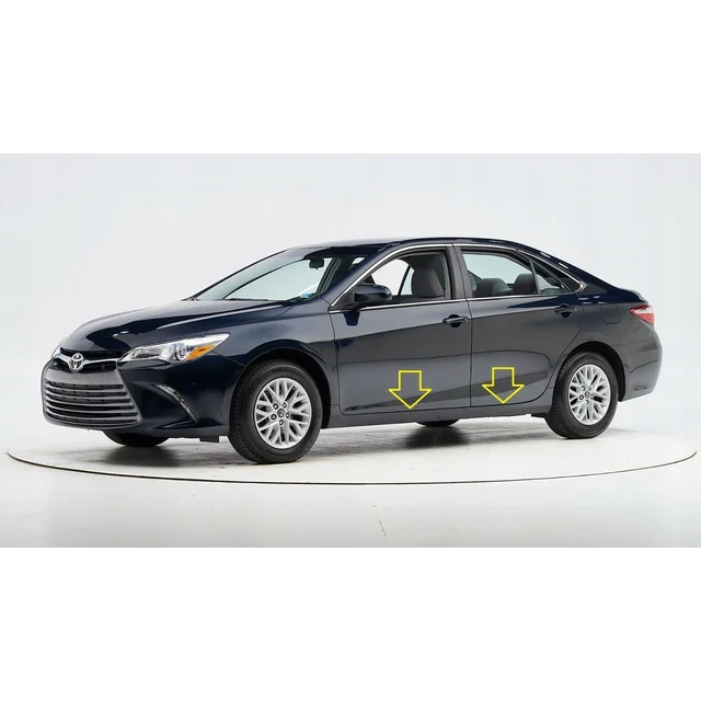 Toyota Camry 2007-2017 - Chromové boční lišty dveří, chromová ochranná