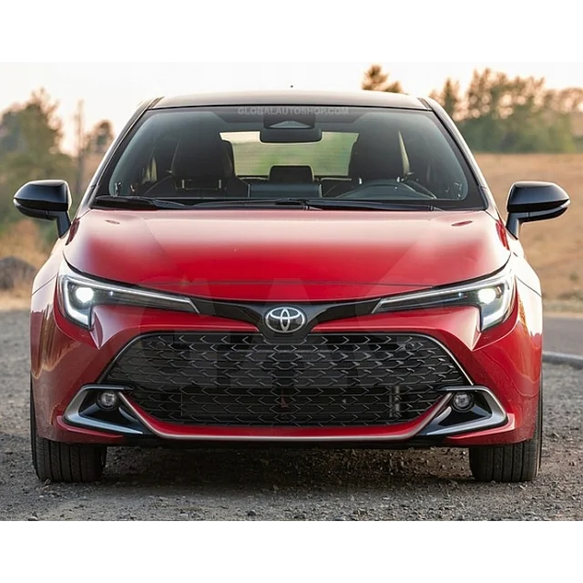 Toyota Corolla Hatchback - Ajuste de manequins de pára-choques com grade cromada