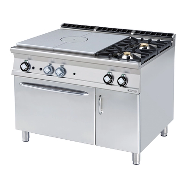 TPF2 - 912 GEV ﻿﻿Cast iron kitchen with electric oven.