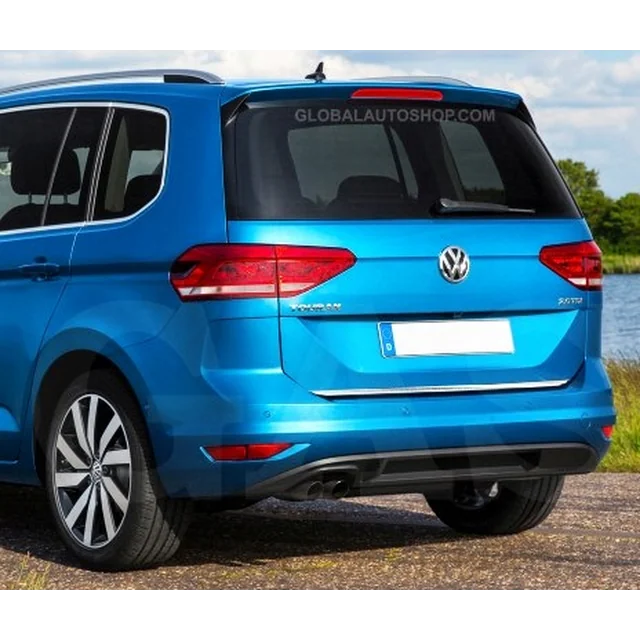 Volkswagen Touran - Afinação de manequins de pára-choques com grelha cromada