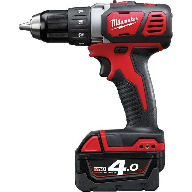 Wiertarko-wkrętarka Milwaukee M18 BDD-402C 18 V 2 x accumulateur 4 Ah