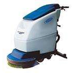 Delux 43E automatic scrubber-water suction machine with cable brush drive