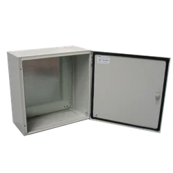 500x500x250mm elektrický priemyselný kovový panel s pozinkovaným protipancom IP66 1000V 630A elektrostaticky lakovaný