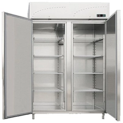 RM | Stainless steel freezer cabinet GN 2/1 capacity 1400l