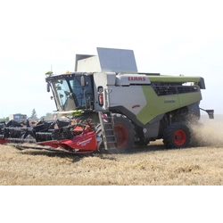 Combine harvester harvesting service