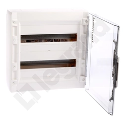 Aparamenta de superficie XL3 125 puerta transparente (36 modular)