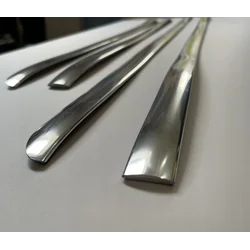 Audi Q2, Q3, Q5, Q7, Q8, TT, R8 - Baguettes chromées sur la calandre, chrome