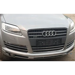 AUDI Q7 - LISTWY na GRILL ATRAPĘ CHROM + HALOGENY