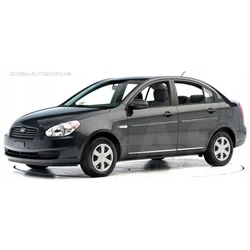 HYUNDAI ACCENT SEDAN / 4 DOOR - CHROME strips on chrome side doors